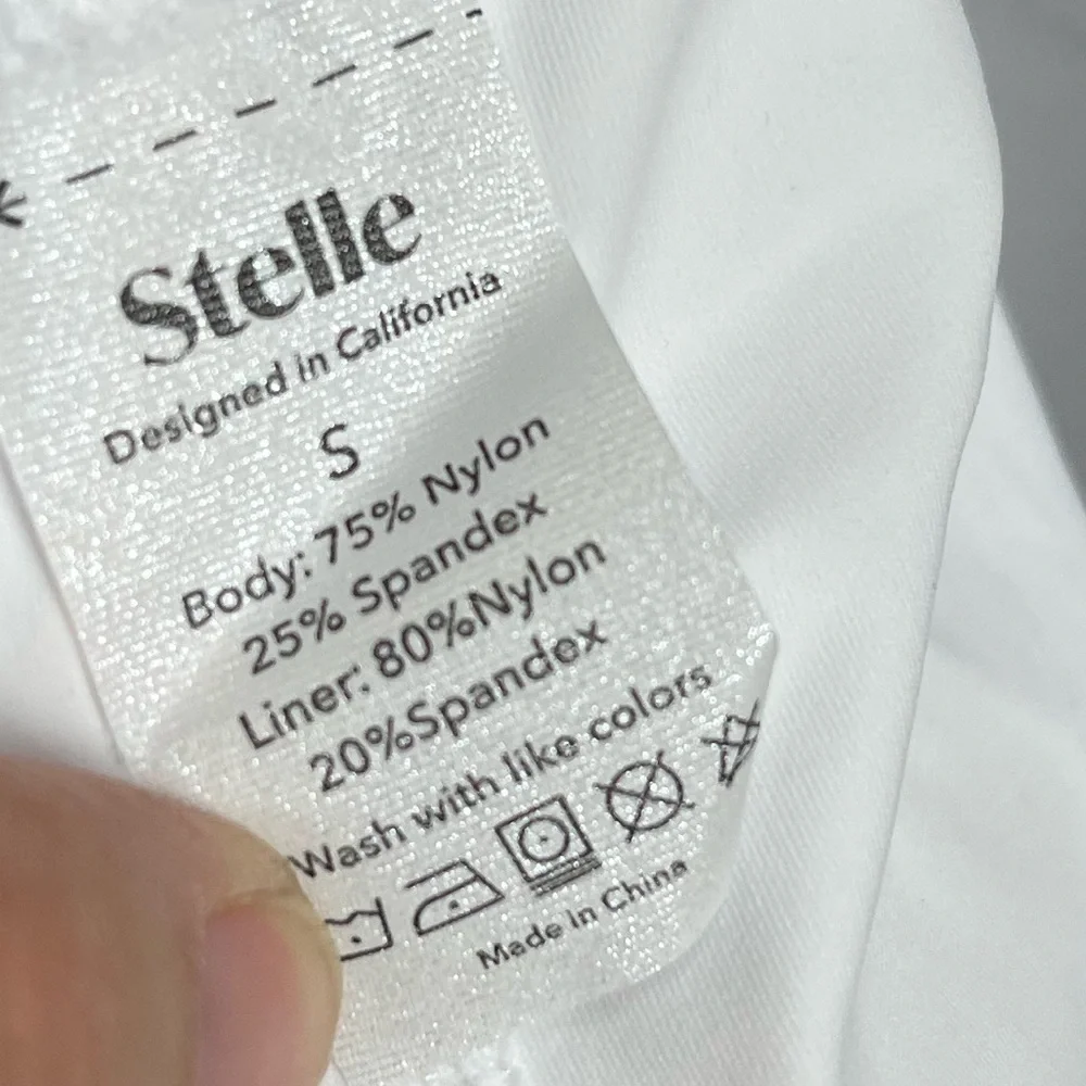 Stelle size small white tennis skirt